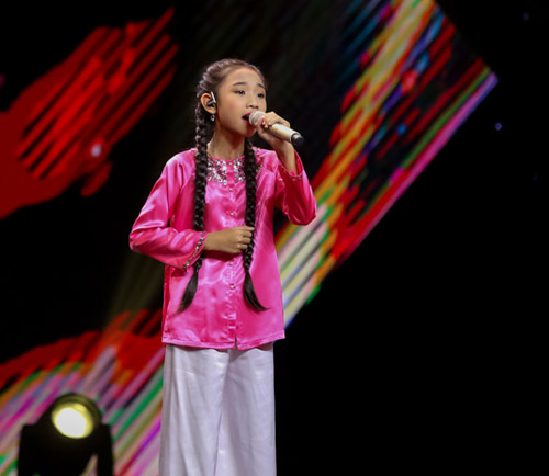 Noo Phước Thịnh, Đông Nhi &#34;chặt chém&#34; hết cỡ tại The Voice Kids - 4