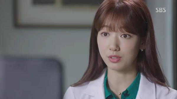 “Doctors”: Xem kìa, Park Shin Hye cuối cùng đã biết ghen! - Ảnh 13.