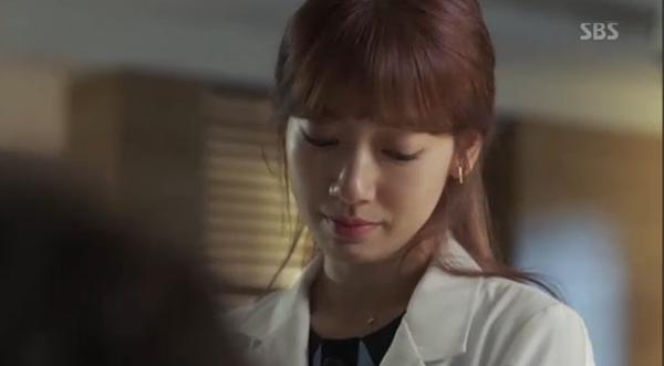 “Doctors”: Xem kìa, Park Shin Hye cuối cùng đã biết ghen! - Ảnh 33.
