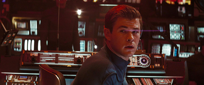13 khoảnh khắc thú vị trong 3 phần phim Star Trek mới nhất - Ảnh 1.