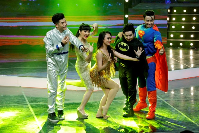 Nguyen Hung va Nhat Kim Anh tranh luan gay gat tren ghe nong hinh anh 9