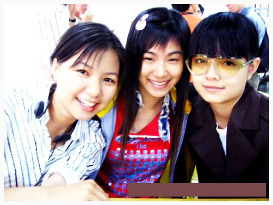 cuoc-song-bi-n-tach-biet-khoi-showbiz-cua-ngo-quynh-anh-1