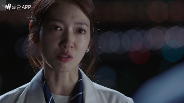 “Doctors”: Không nhịn được cười với chuỗi bi kịch của Yoon Kyun Sang - Ảnh 9.