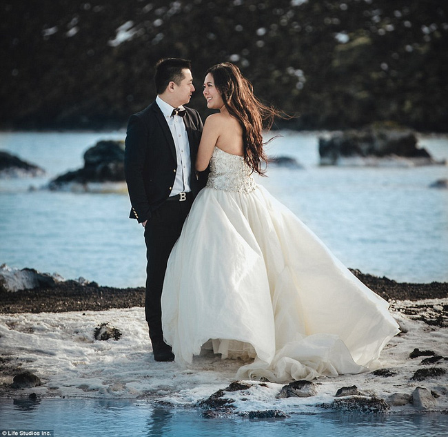Chán các studio tẻ nhạt, cặp đôi này kéo nhau lên đỉnh núi lửa và sông băng để chụp ảnh cưới - Ảnh 6.