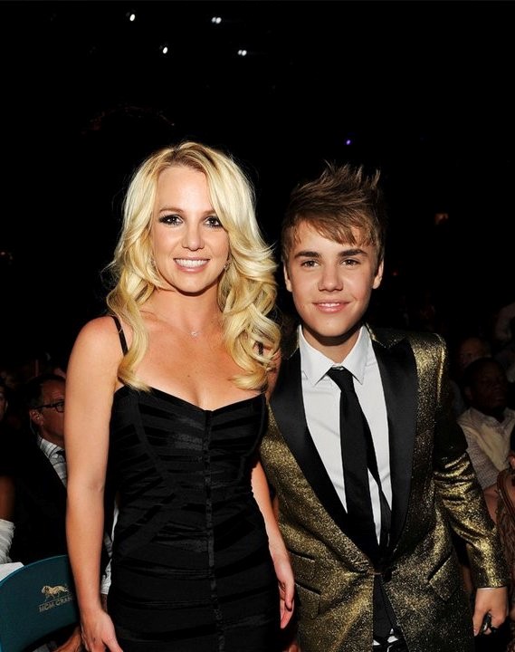 Justin Bieber xuat hien trong album cua Britney Spears? hinh anh 1