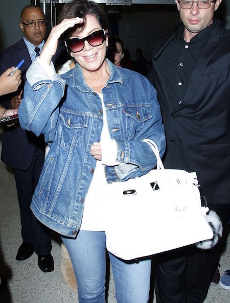 Bà mẹ Kris Jenner và cả cô con gái…