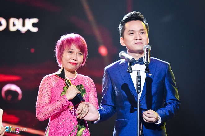 Nha Phuong, Truong Giang cung thang giai VTV Awards hinh anh 8