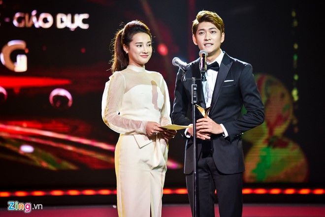 Nha Phuong, Truong Giang cung thang giai VTV Awards hinh anh 1