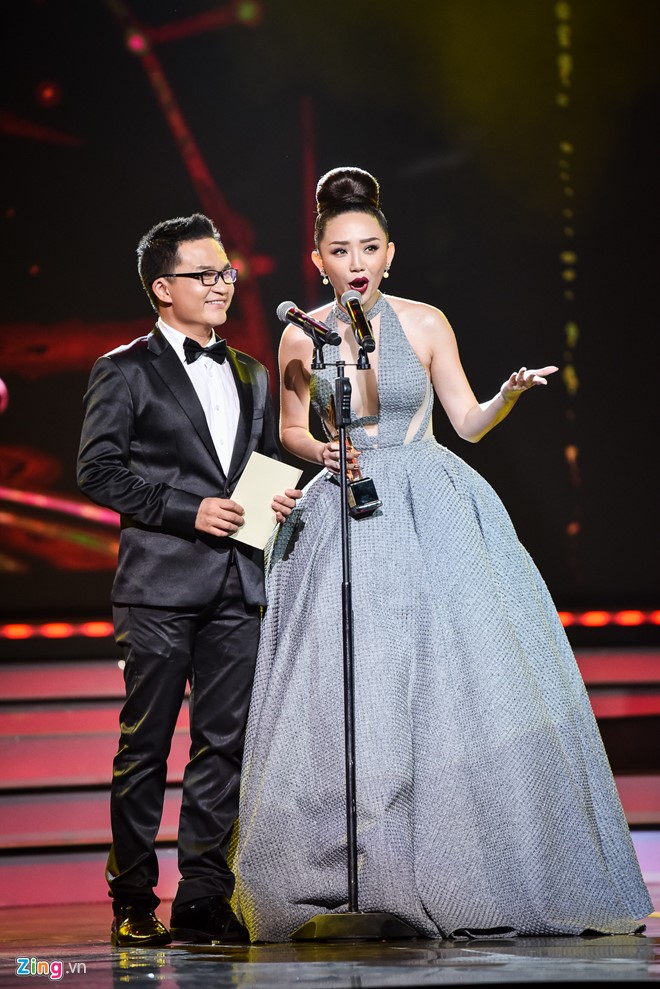Nha Phuong, Truong Giang cung thang giai VTV Awards hinh anh 3