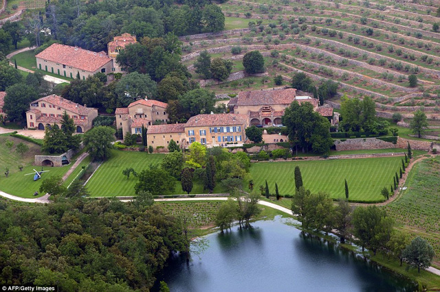  Ngôi biệt thự tại Pháp của cặp đôi được mua từ năm 2008 với giá 60 triệu USD. 