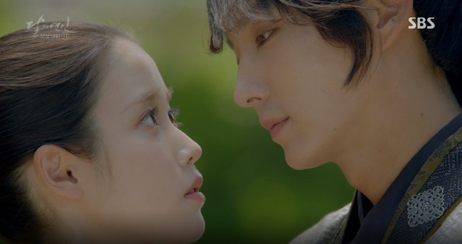 Moon Lovers: Tứ hoàng tử Lee Jun Ki bị ép cưới… cháu gái 12 tuổi - Ảnh 8.