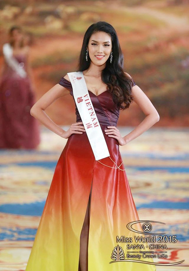 Lan Khuê dự thi Hoa hậu Thế giới 2015.