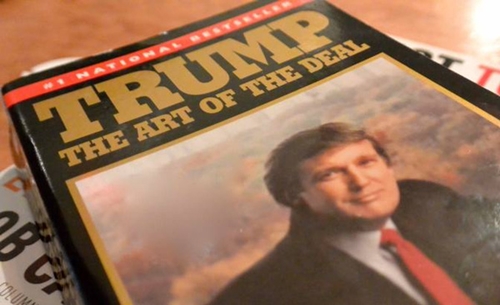 một trong những cuốn sách của Donald Trump