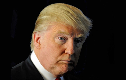 Mái tóc là điểm nhấn đặc biệt của Donald Trump
