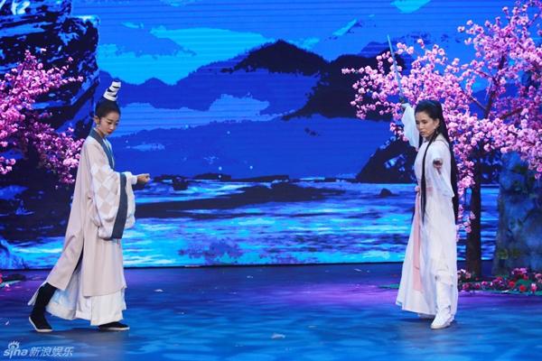 tieu-long-nu-nhuoc-dong-cung-than-dieu-choc-cuoi-khan-gia-7