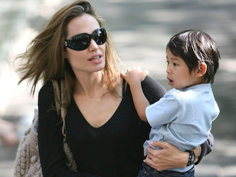 Mẹ ruột Pax Thiên chính thức lên tiếng về tin đồn  đòi lại con  khi Angelina Jolie và Brad Pitt chia tay
