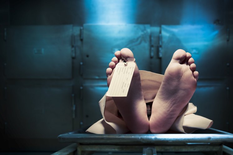 Drunk man 'dies' on night out, wakes up in morgue, goes straight back to pub