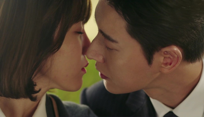 “7 First Kisses”: Soái ca Park Hae Jin bảo vệ cô nhân viên may mắn nhất nước Hàn khỏi tên biến thái - Ảnh 14.