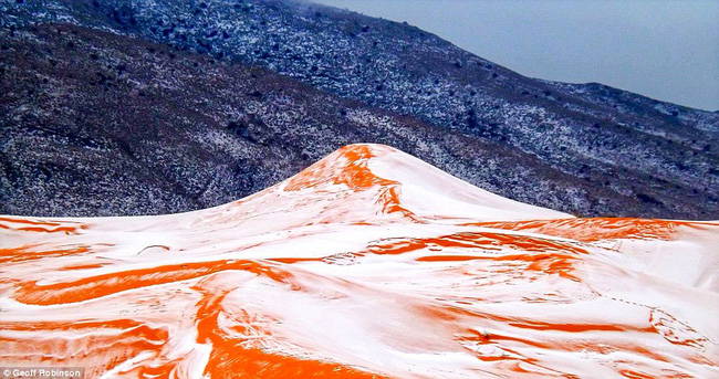 Lần thứ 2 trong lịch sử, sa mạc Sahara có tuyết rơi! - Ảnh 5.