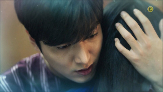 Cảnh giường chiếu đầu tiên của Lee Min Ho - Jun Ji Hyun - Ảnh 4.