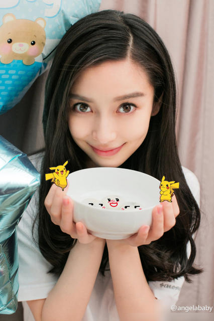 angelababy-khoe-anh-moi-bat-chap-da-kich-khong-kieng-cu