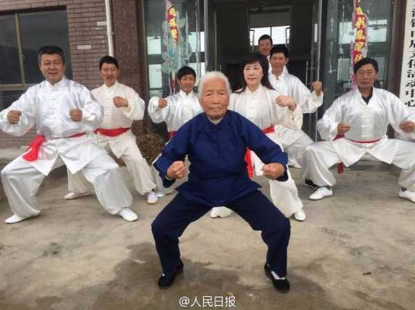 ngoai-gia-kungfu-90-nam-luyen-vo-2