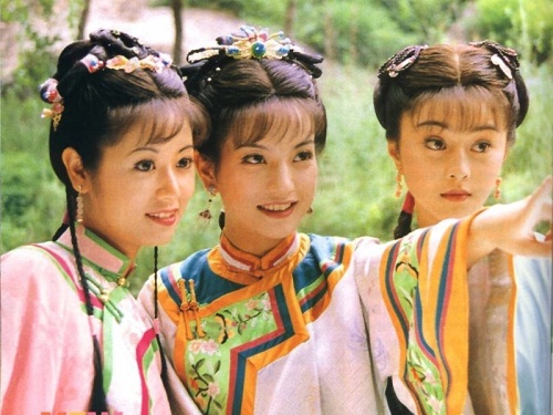  Bộ ba cô gái xinh đẹp của Hoàn châu cách cách (năm 1997) giờ đều rất thành công trong sự nghiệp và lần lượt lập gia đình. 