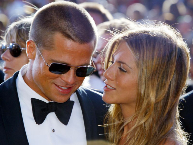  Brad Pitt từng yêu Jennifer Aniston say đắm trước khi gặp gỡ Angelina Jolie rồi lao vào cuộc tình ngang trái. 