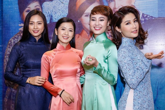 Ngô Thanh Vân (trái) và ba nữ diễn viên trẻ chính tham gia trong phim (từ trái qua): Oanh Kiều, Ninh Dương Lan Ngọc và Diễm My 9x - Ảnh: Anh Kiệt