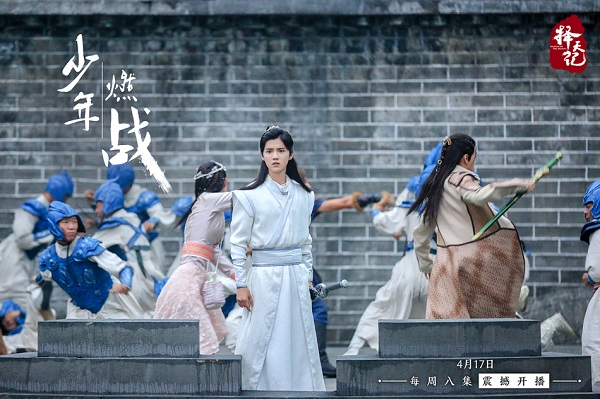 Bạn gái Trương Hàn đã bớt “đơ” khi sánh đôi cùng Luhan trên màn ảnh - Ảnh 9.