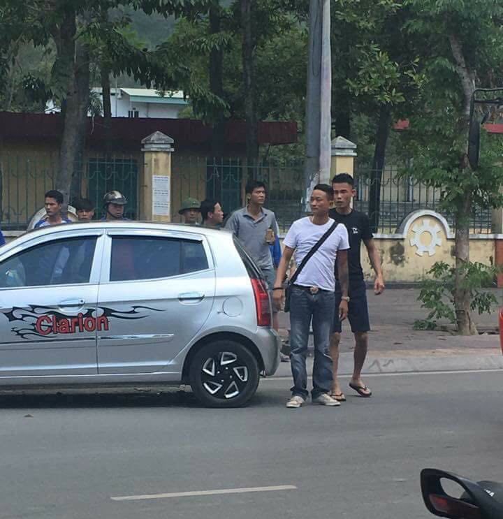 Hiệp Gà từ diễn viên hài đến...  anh hùng xa lộ  !
