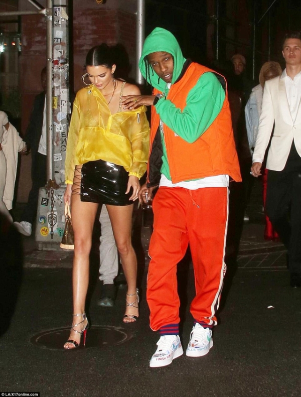 Người mẫu cao 1,78m đi cùng bạn trai tin đồn - Rapper A$AP Rocky, cặp đôi chưa bao giờ lên tiếng về mối quan hệ tình cảm của mình  