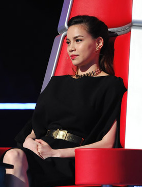 Hồ Ngọc Hà là một trong những nữ ca sĩ nhận giá cát-sê ngồi ghế nóng cao nhất hiện nay. Cô cũng khá chọn lọc khi nhận lời làm giám khảo