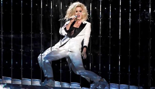 Katy Perry không là ‘nữ hoàng bi kịch’ như Taylor Swift