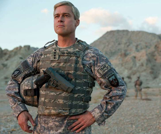  Tạo hình của Brad Pitt trong bộ phim mới War Machine 