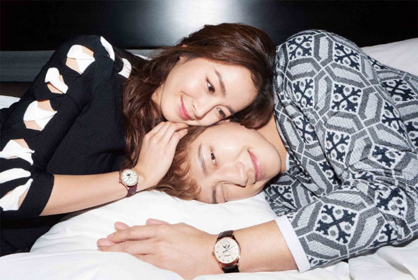 Kim Tae Hee mang bầu gần 4 tháng, Rain tiết lộ mong muốn có con gái