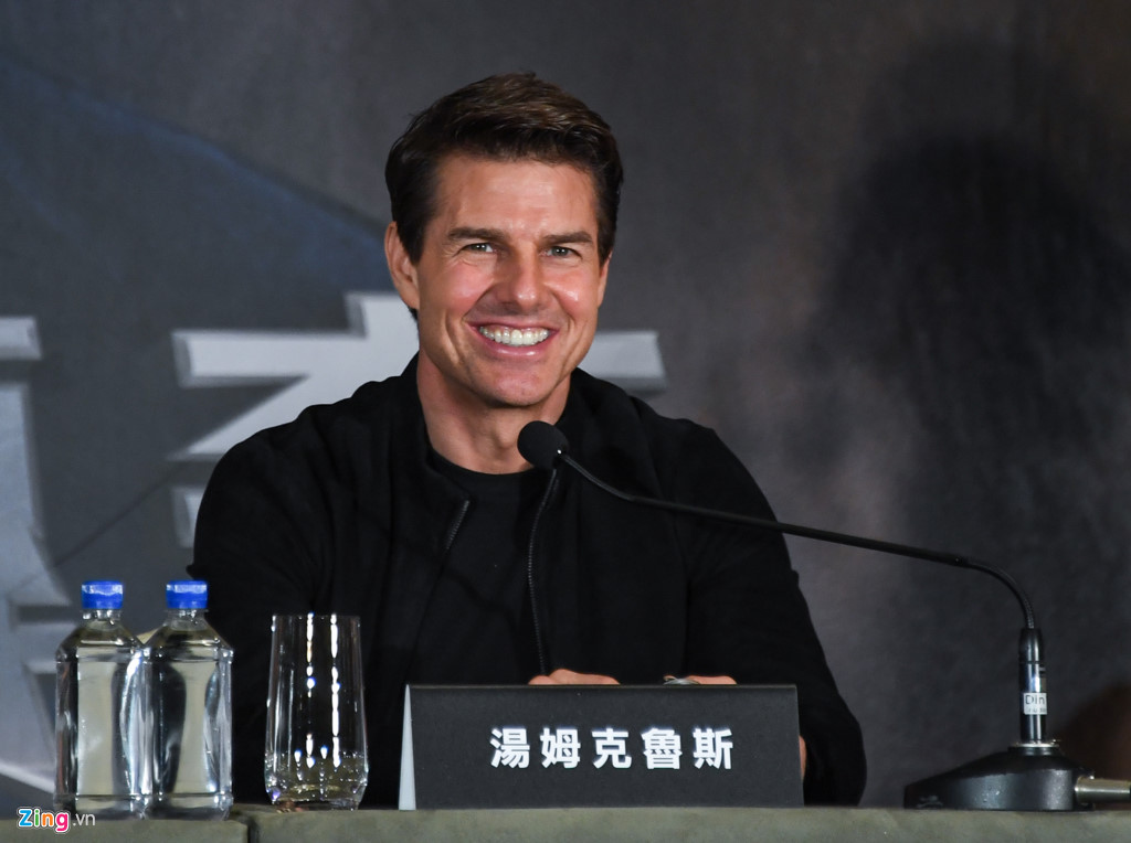 Tom Cruise khien my nhan trong ‘Xac uop’ phai tu dong canh mao hiem hinh anh 5