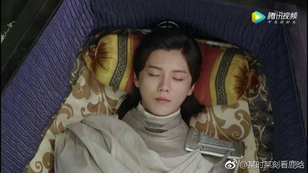 Fan “trụy tim” vì Luhan bị bạn gái Trương Hàn cướp mất nụ hôn đầu - Ảnh 10.