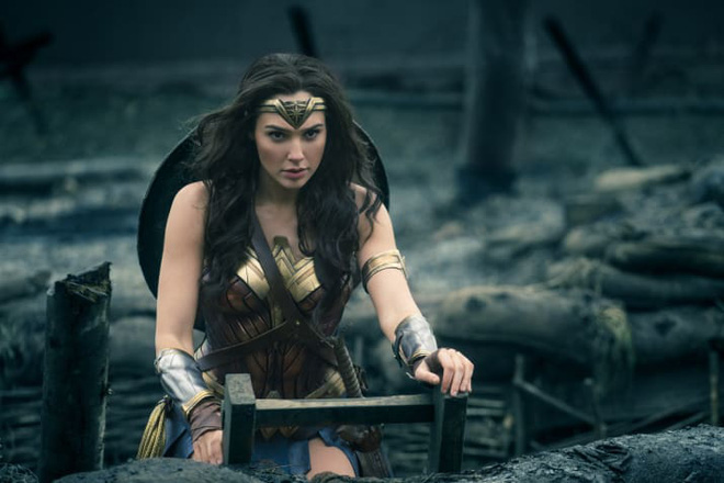  Wonder Woman  thách  Thor  đánh nhau và đây là câu trả lời của Chris Hemsworth!