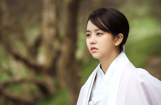 Đây là 3 cảnh khóc xuất thần của Kim So Hyun trong “Mặt Nạ Quân Chủ” - Ảnh 1.