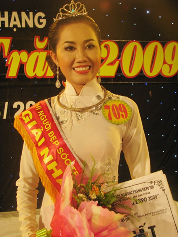 Võ Thị Mỹ Xuân đã giành danh hiệu cao nhất cuộc thi “Người đẹp Sóc Trăng năm 2009”.