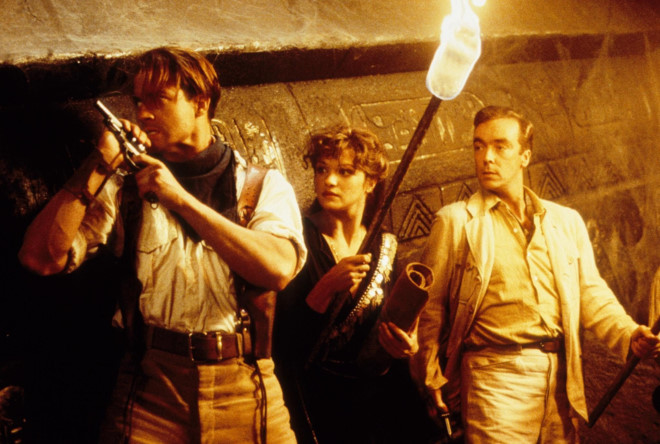  The Mummy  phiên bản 1999 có trong vũ trụ đen tối của Universal