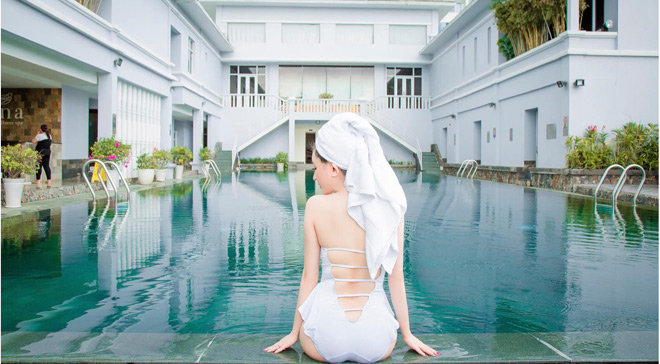 Vợ cũ Hồ Quang Hiếu khiến cả hồ bơi “điêu đứng” vì đường cong tuyệt mỹ - 3