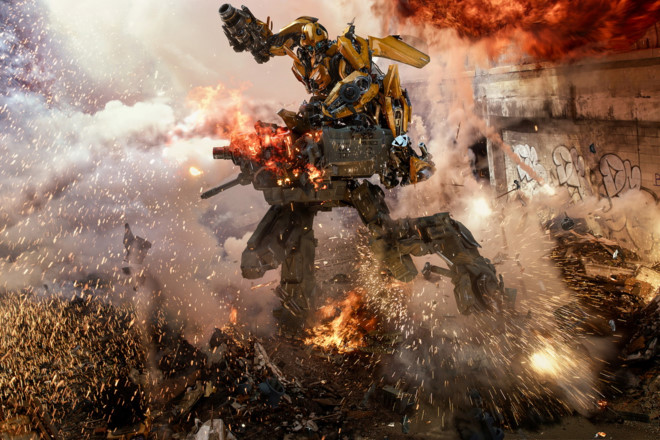 Bom tan ‘Transformers 5’ bi gioi phe binh che bai, khan gia My tho o hinh anh 2