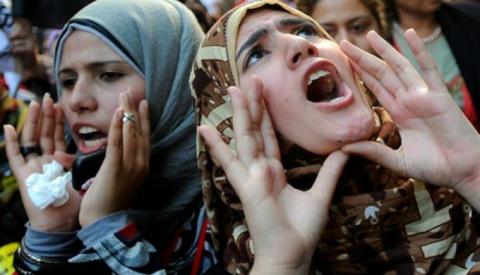  Phụ nữ ở Tunisia đấu tranh giành nữ quyền 