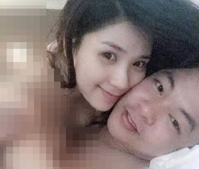 Hình ảnh ca sĩ Quang Lê thân mật bên bạn gái xuất hiện tràn lan trên mạng xã hội.