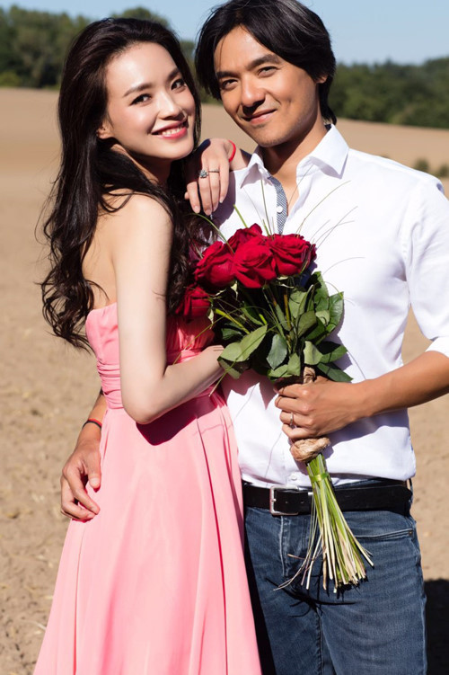 Thư Kỳ úp mở hôn nhân với Phùng Đức Luân rạn nứt
