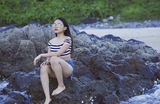 Phương Mỹ Chi lại đăng ảnh diện quần siêu ngắn gây chú ý