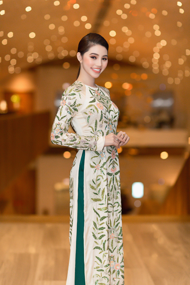 Hoa hậu Thế giới Việt Nam tại Australia - Jolie Nguyễn xuất hiện khi tham gia một sự kiện thuộc khuôn khổ cuộc thi Miss Grand International 2017.