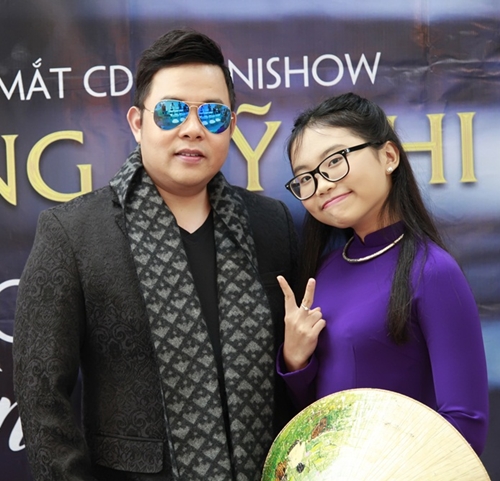 Phương Mỹ Chi nhận thù lao 6.000 USD/show khi hát ở Mỹ